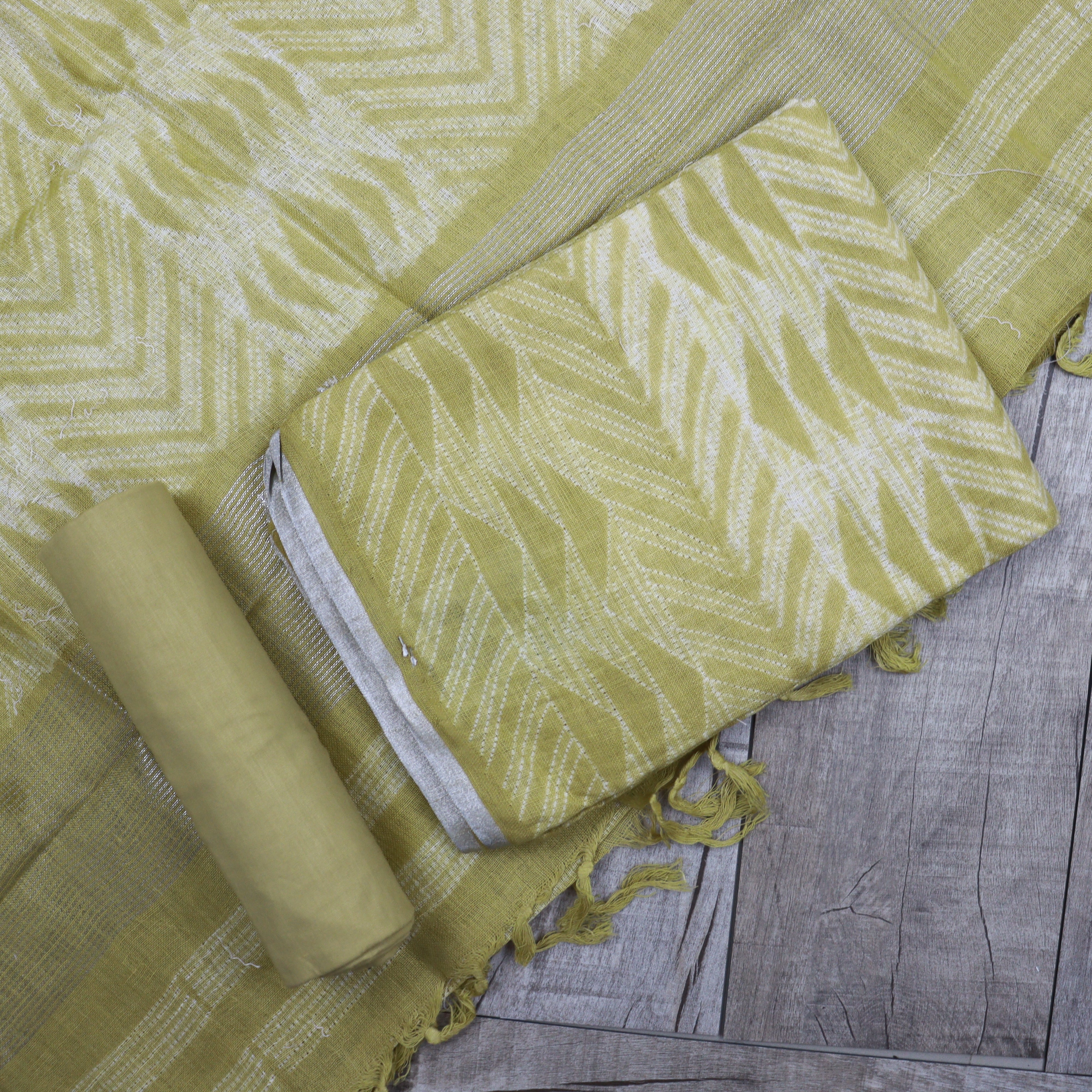 Load image into Gallery viewer, Pure Linen Shibori Unstitched Suit - 3791
