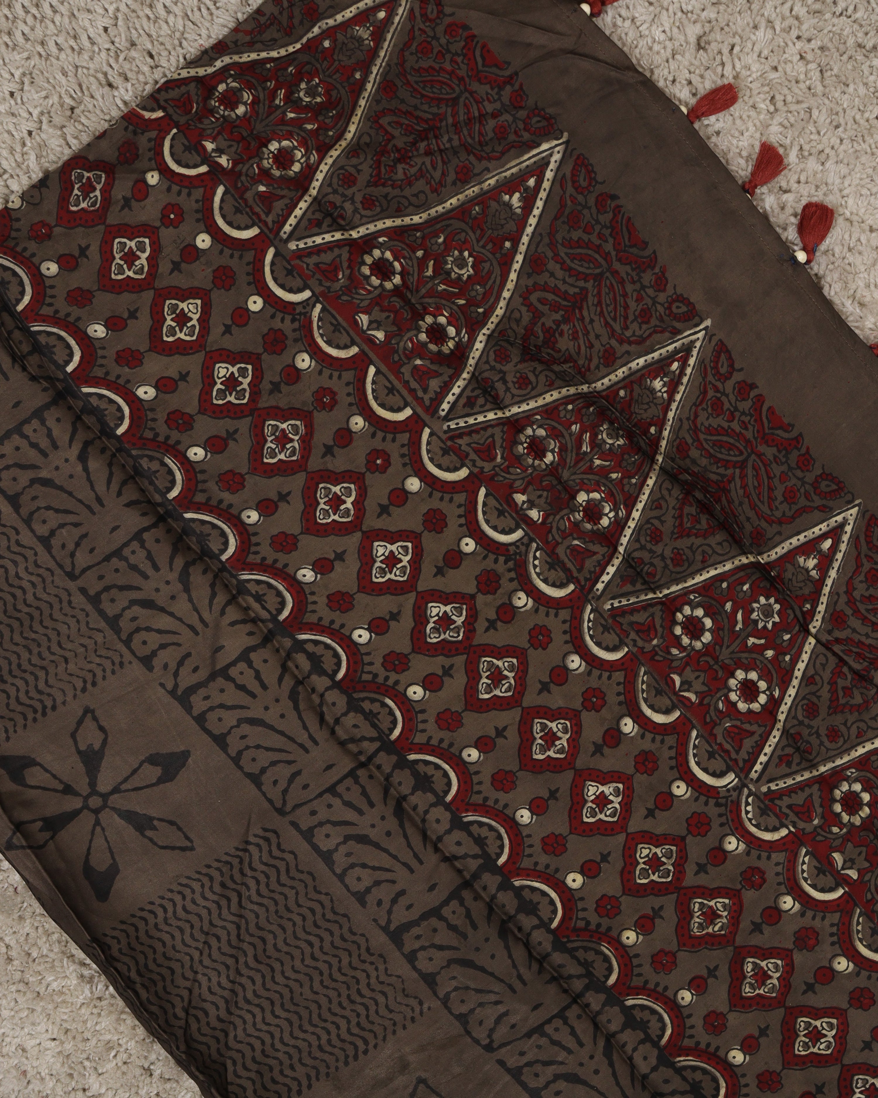 Load image into Gallery viewer, Modal Silk Dupatta-7636
