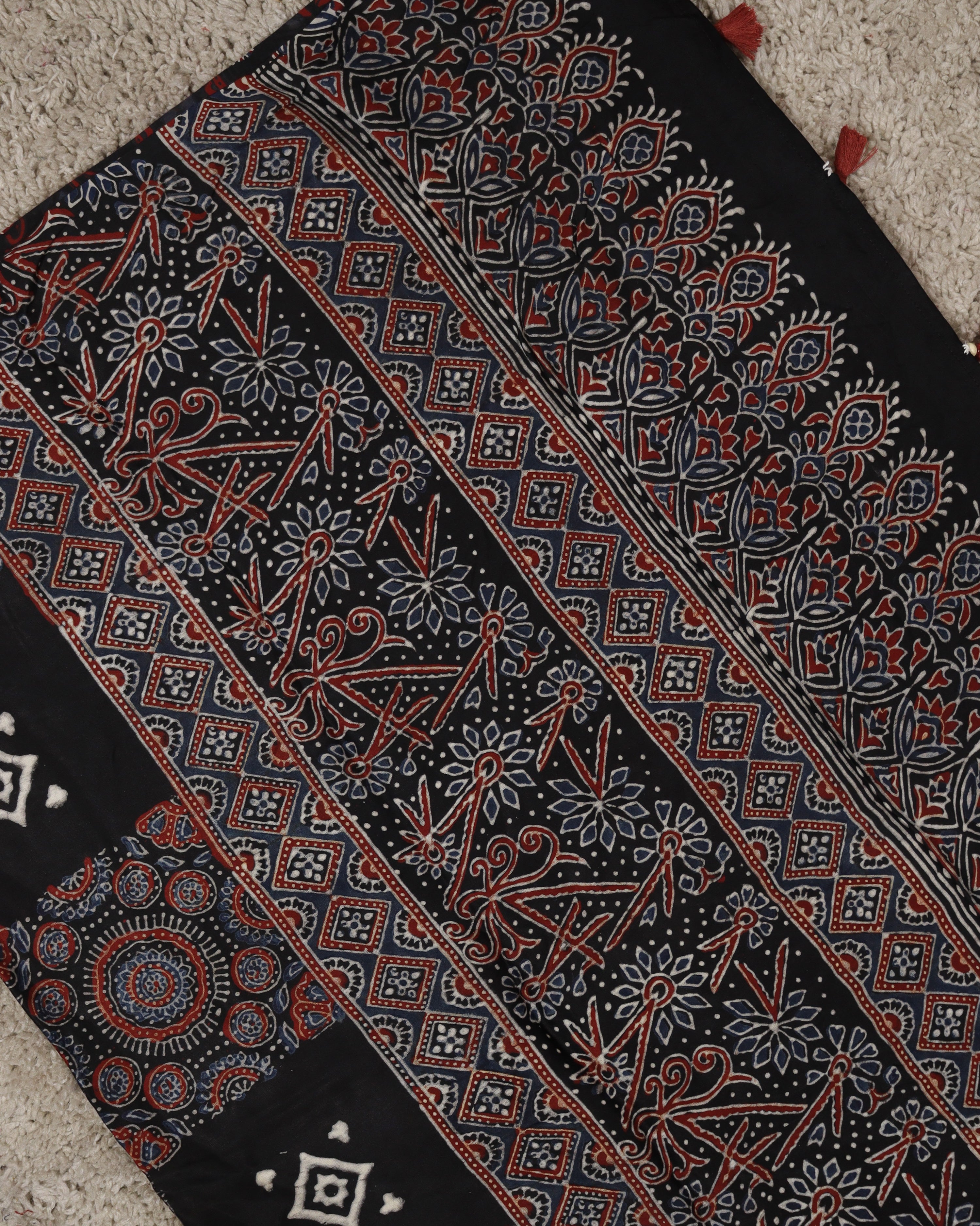 Load image into Gallery viewer, Modal Silk Dupatta-7636
