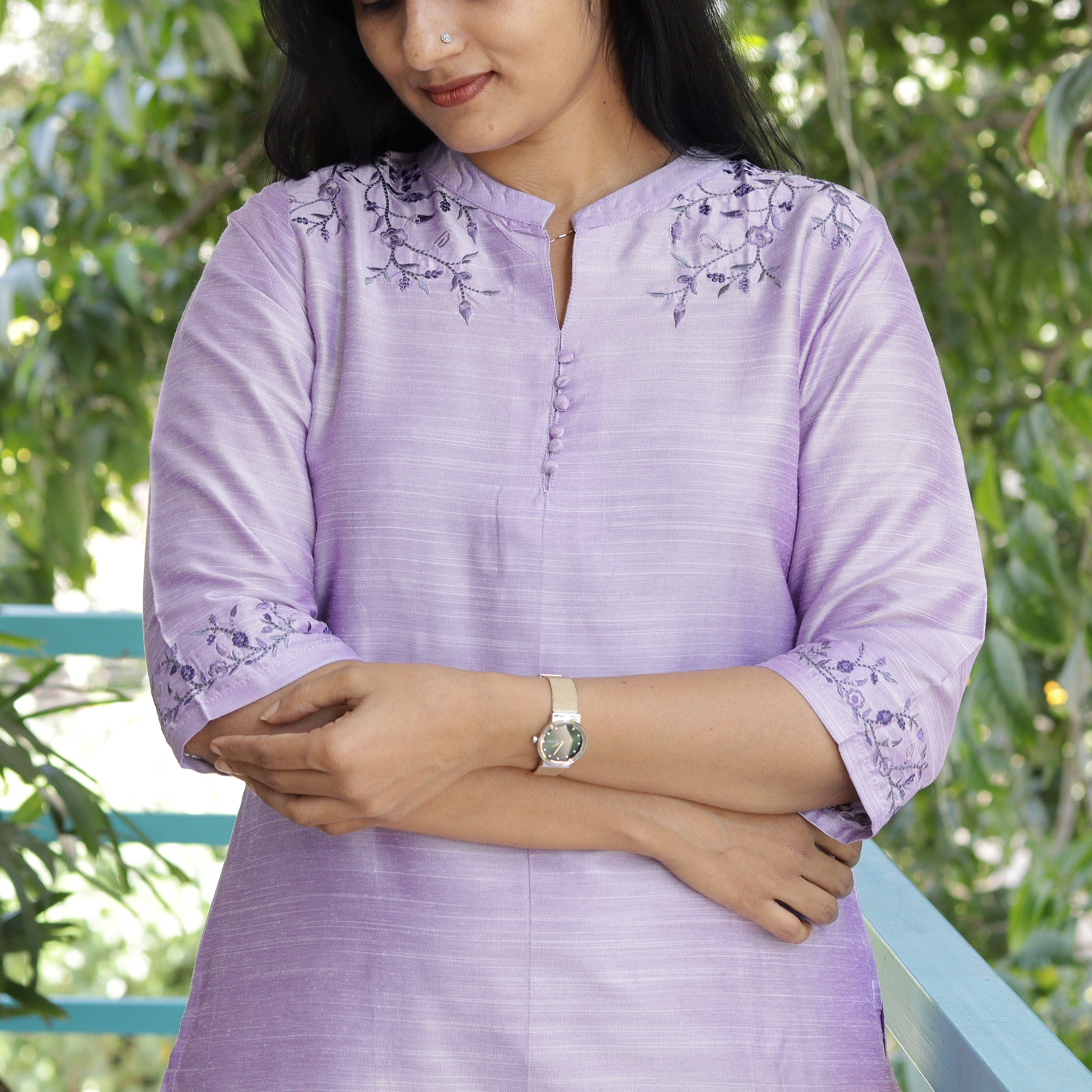 Load image into Gallery viewer, Raw Cotton Embroidered Kurti - 3639
