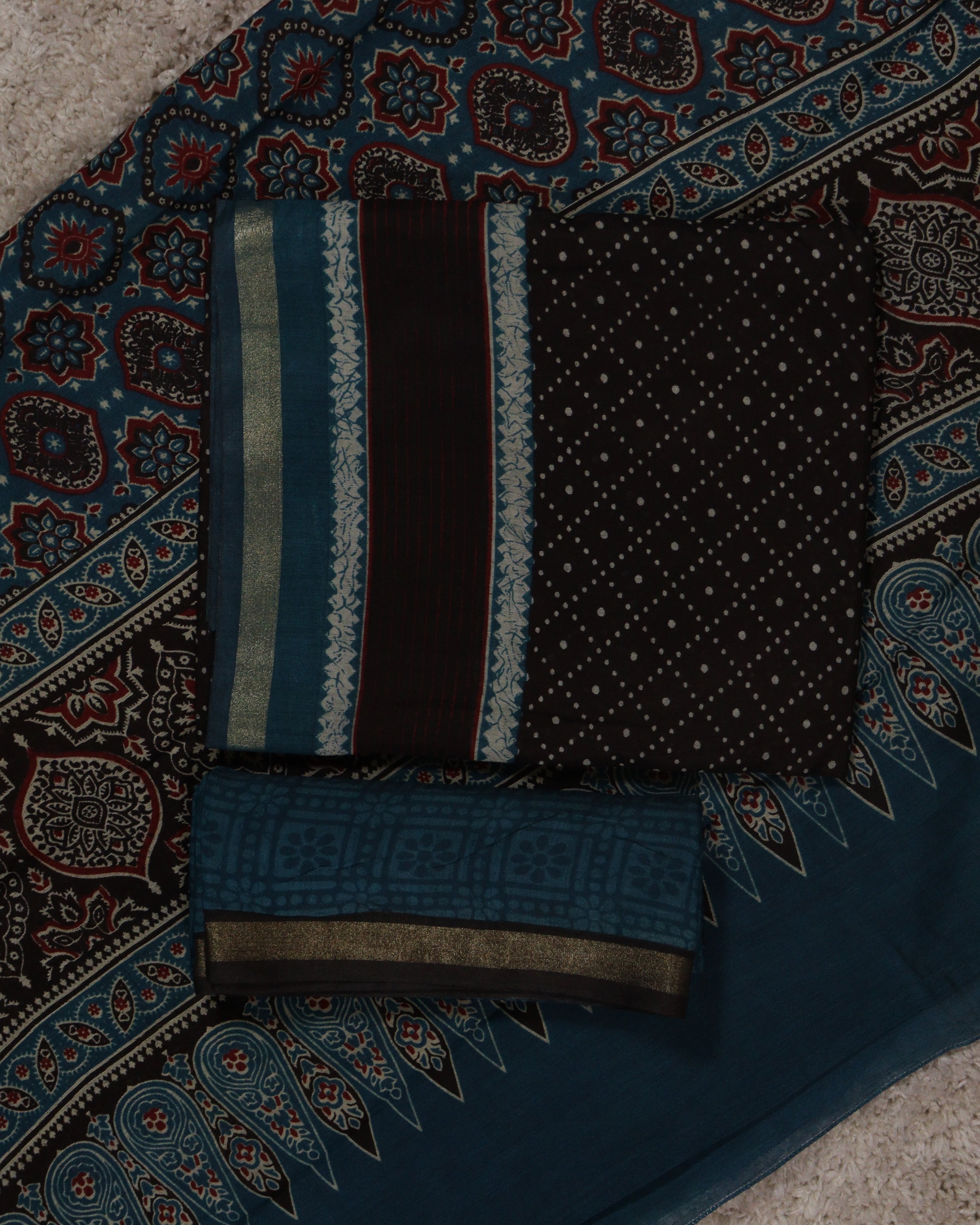 Load image into Gallery viewer, Chanderi Unstitched Suit-3754
