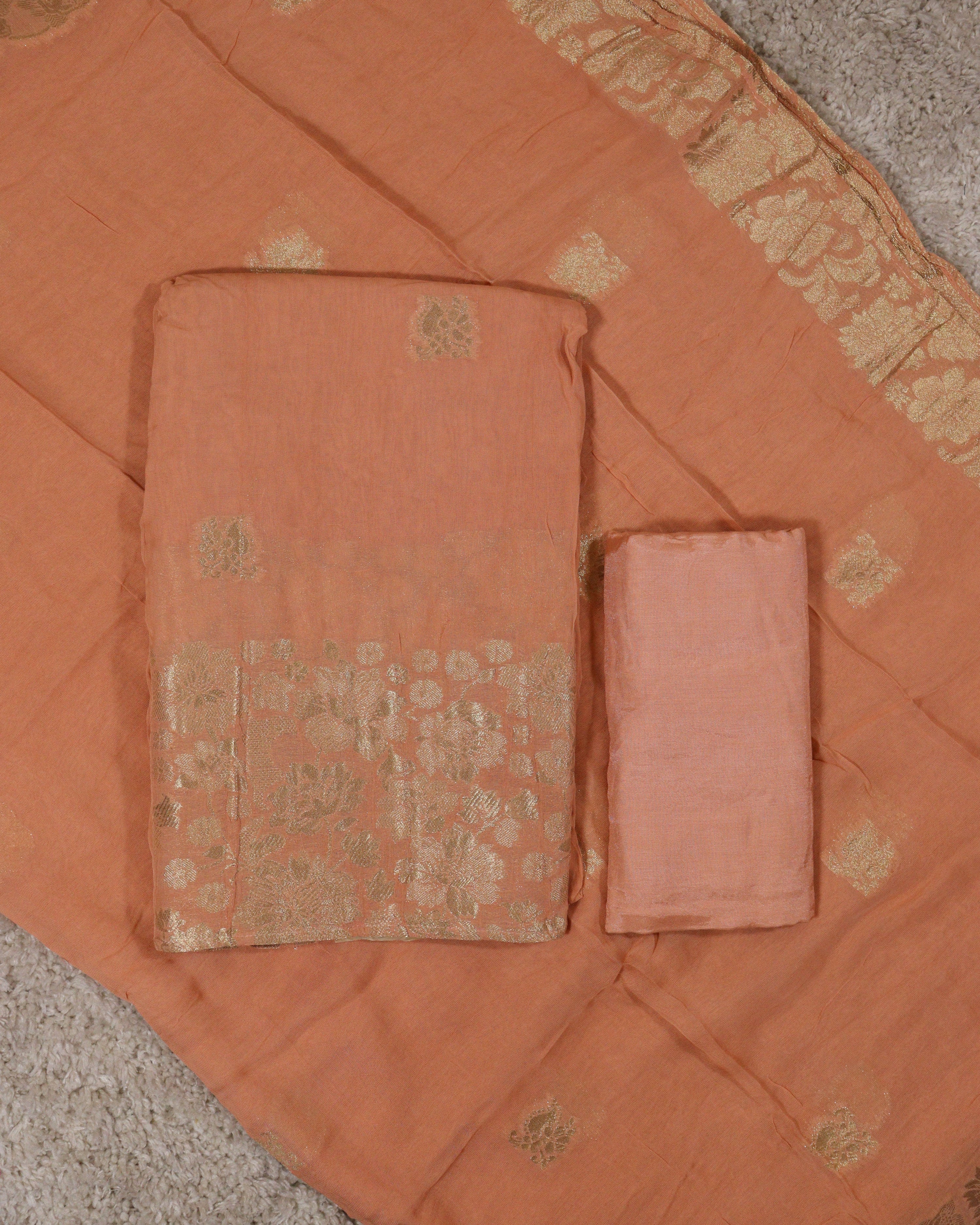 Load image into Gallery viewer, Viscose Organza unstitched Suit-3757
