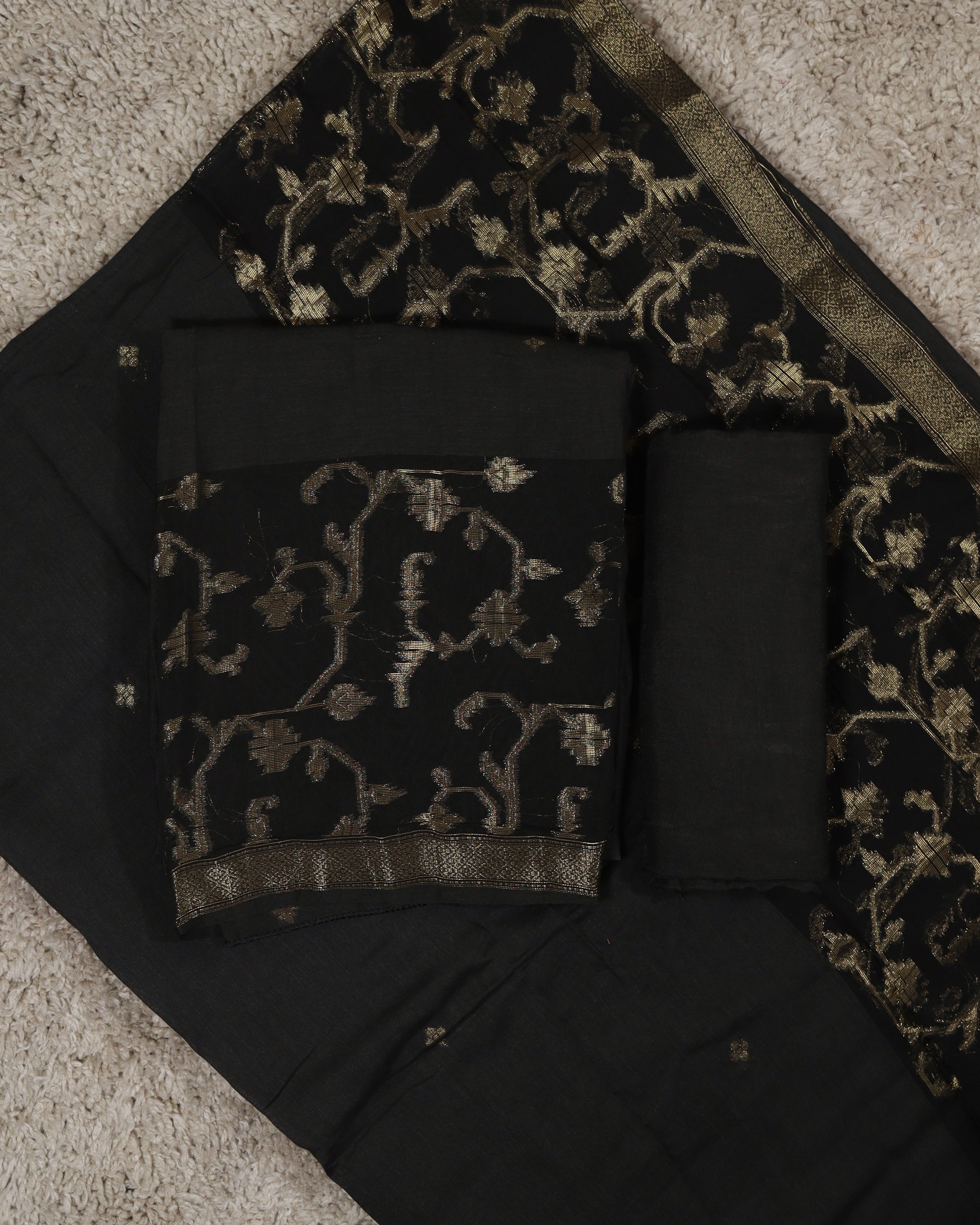Load image into Gallery viewer, Unstitched Suit-8211
