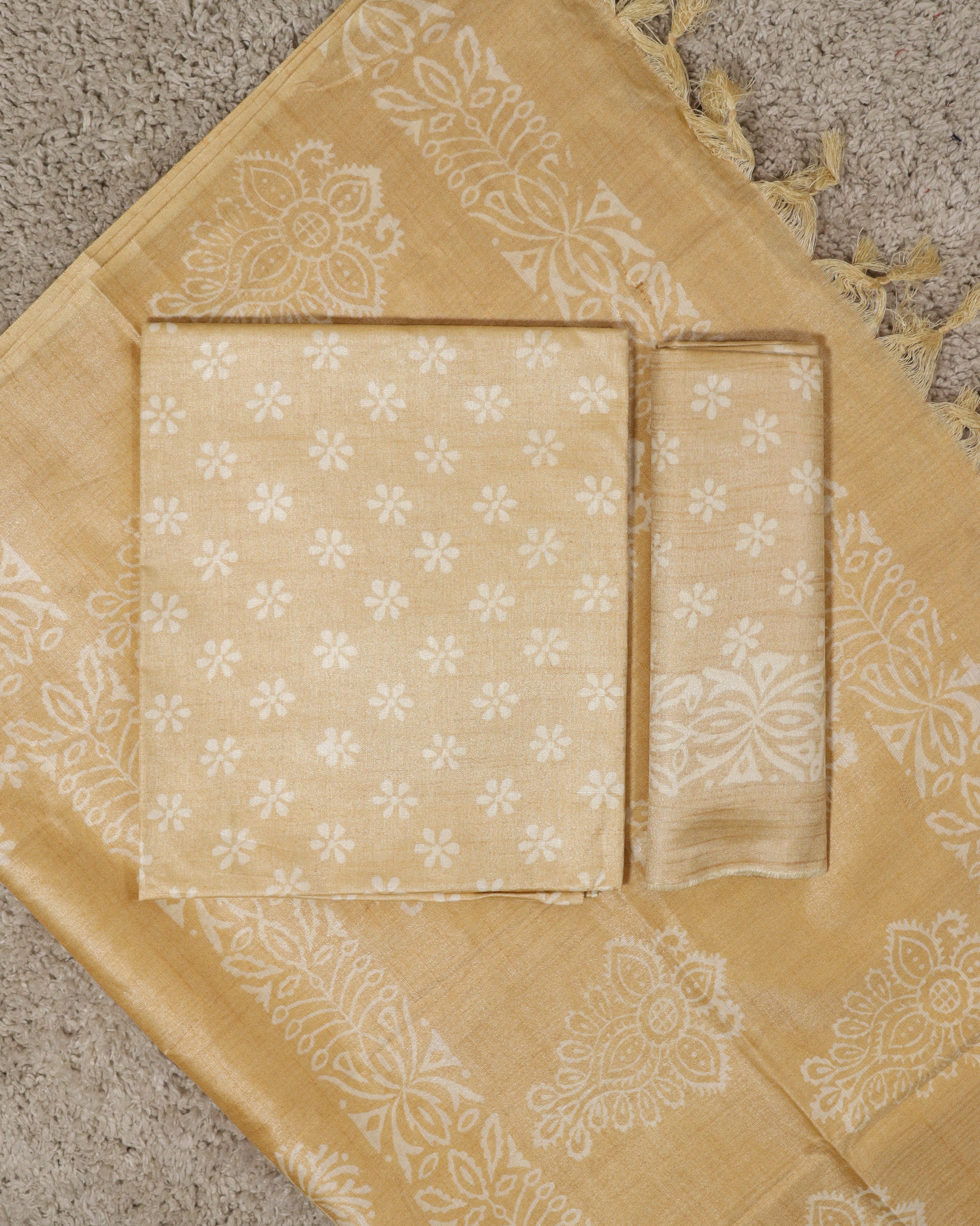 Load image into Gallery viewer, Katan Silk Unstitched Suit-8239
