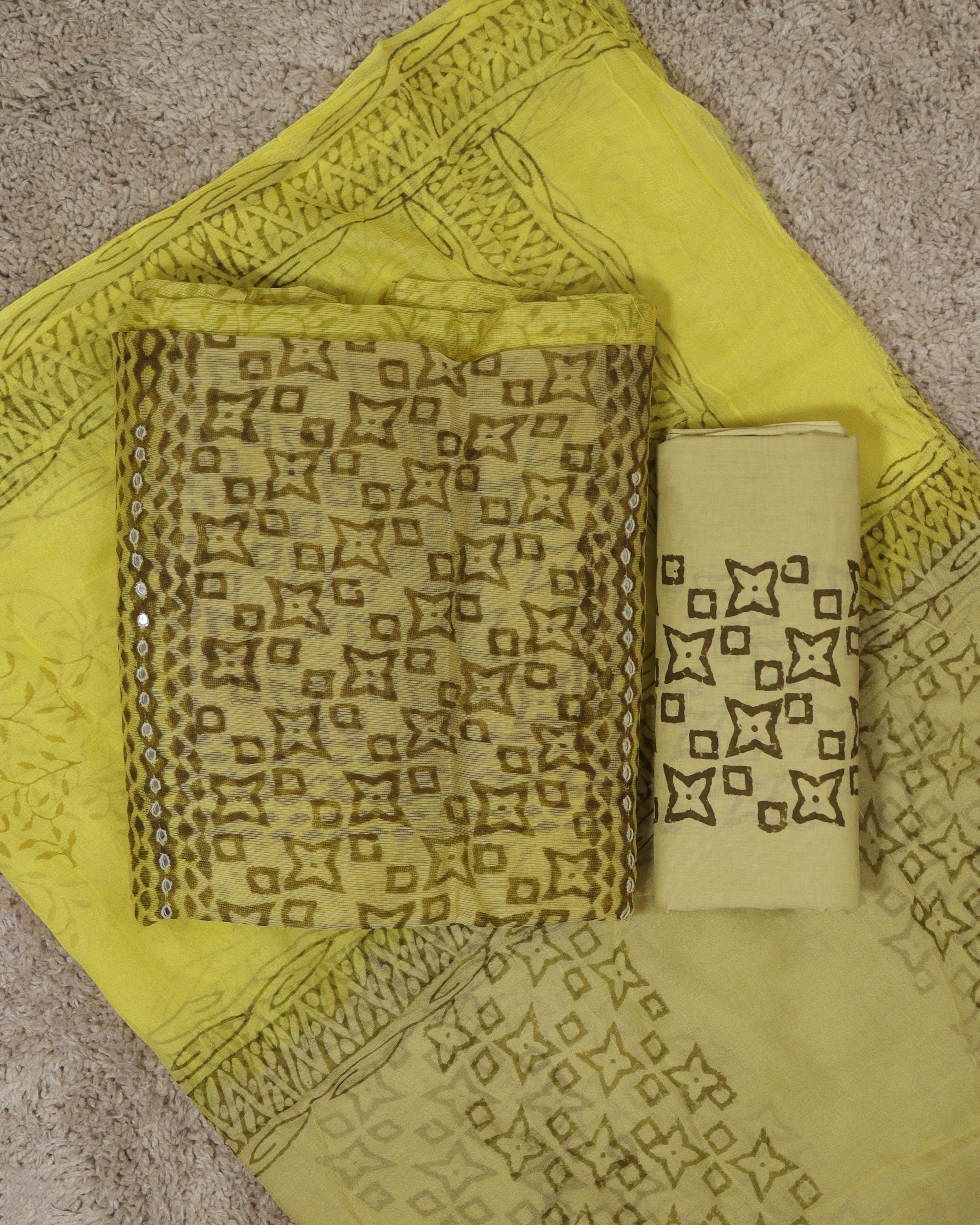 Load image into Gallery viewer, Net Kota Unstitched Suit-8213

