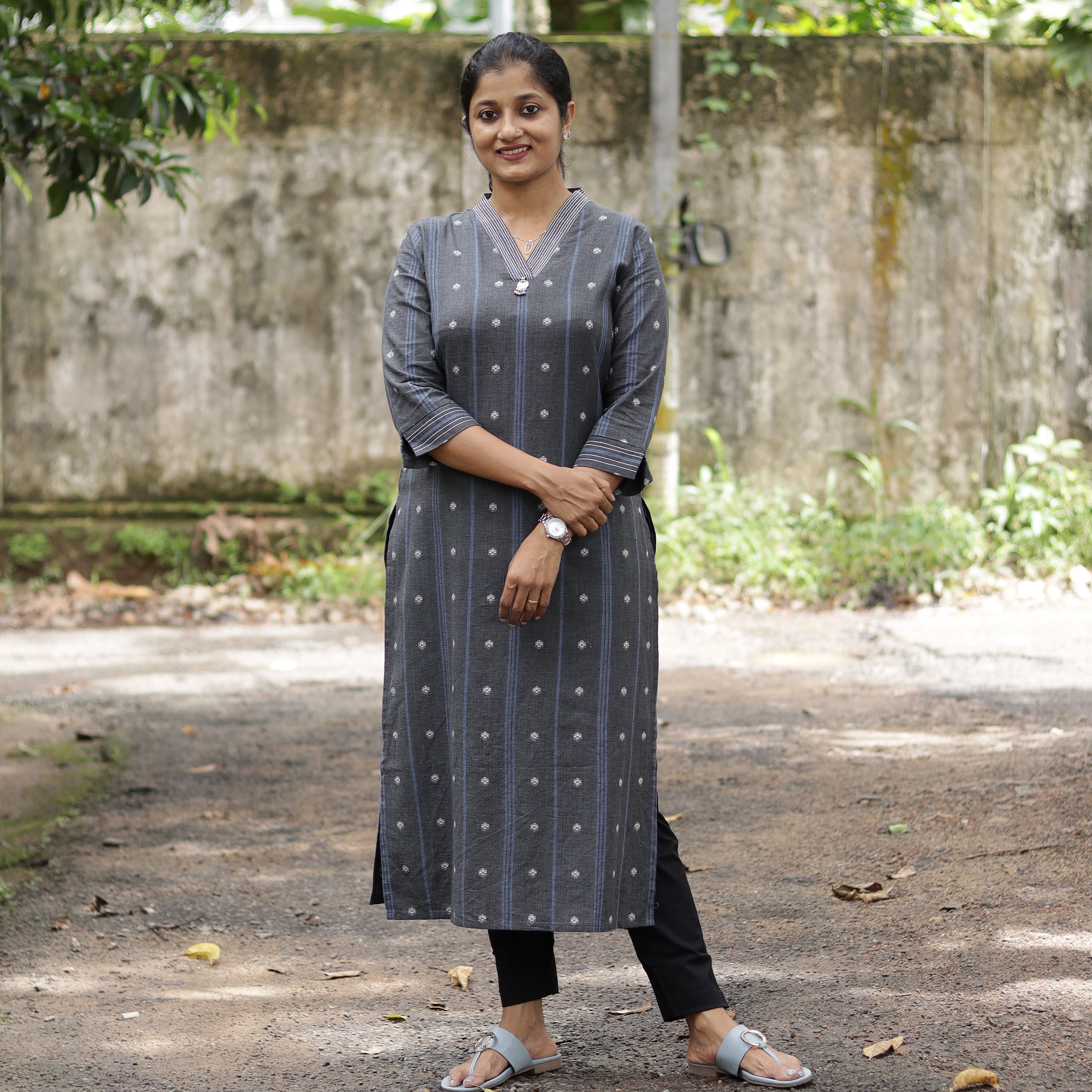 Load image into Gallery viewer, Cotton Kurti - 3868

