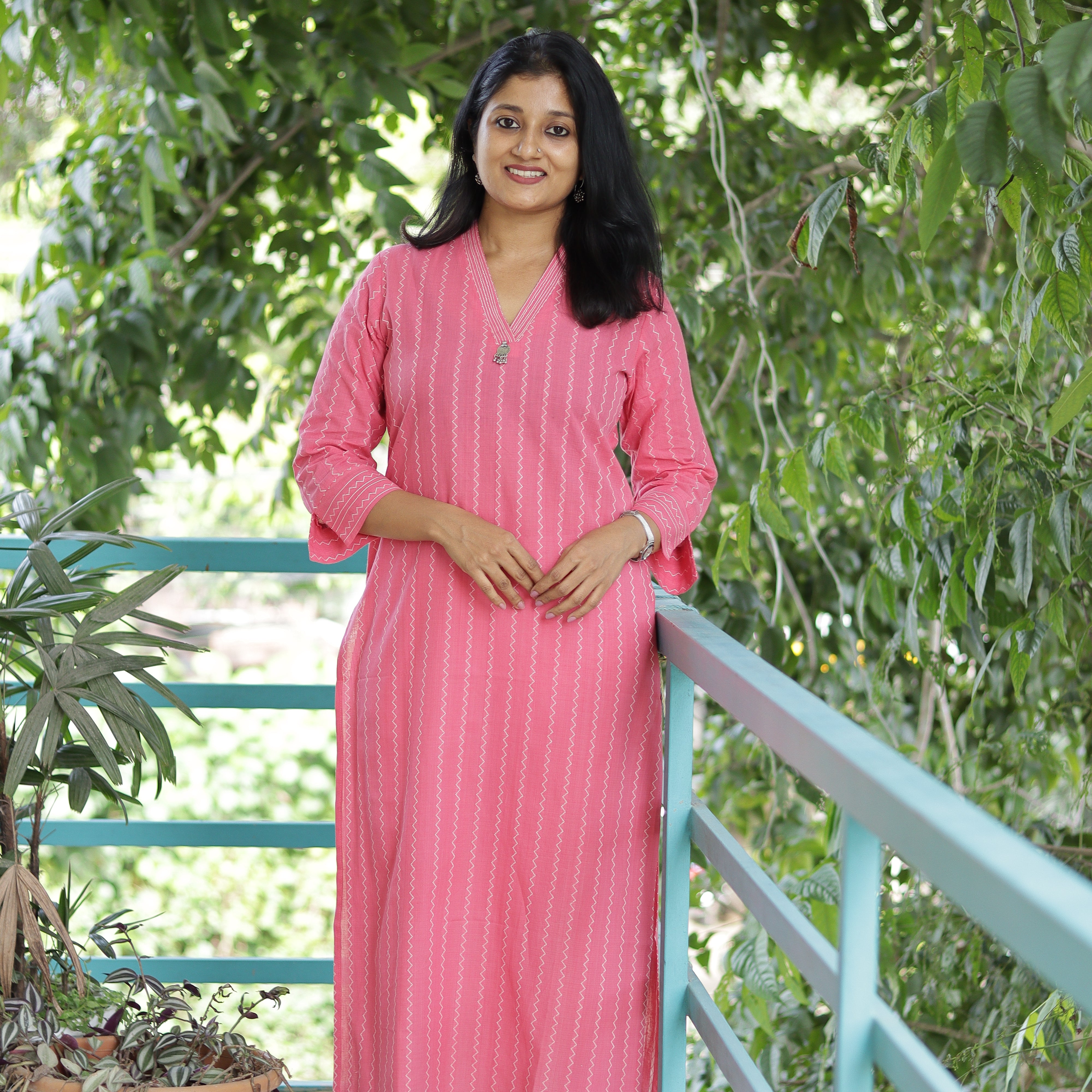 Load image into Gallery viewer, Overlap V-neck Cotton Kurti -3730
