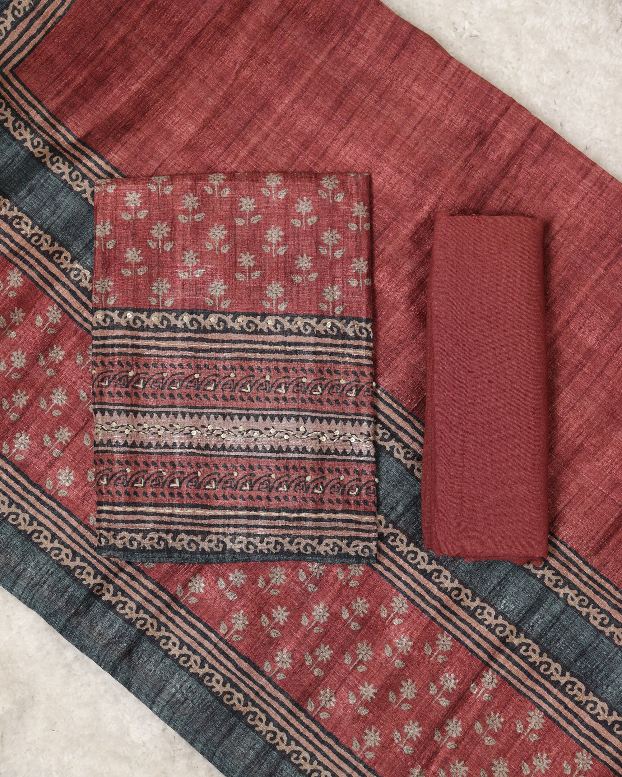 Load image into Gallery viewer, Semi Tussar Silk Unstitched Suit-00253
