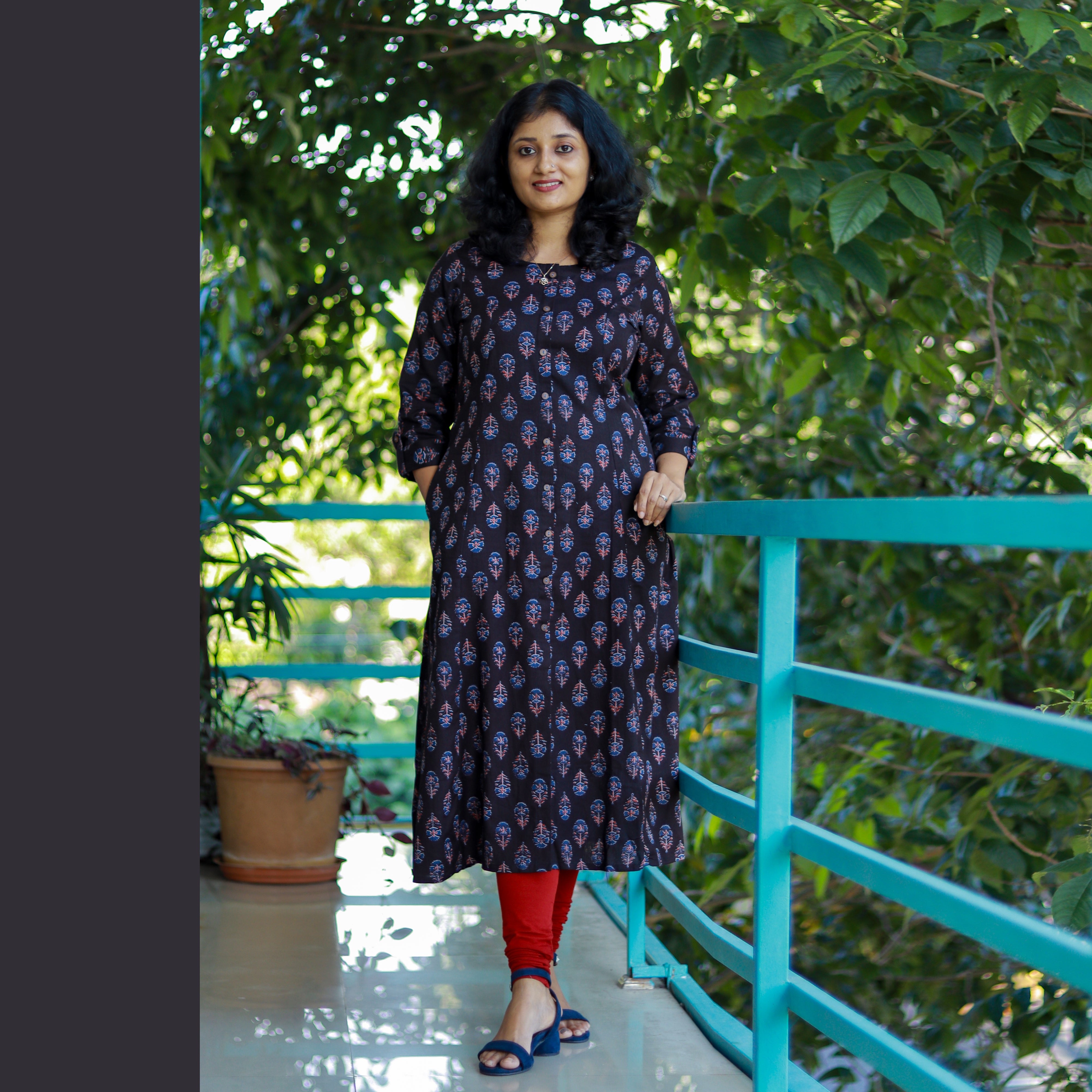 Load image into Gallery viewer, Pure Cotton A-line Kurti - 3949
