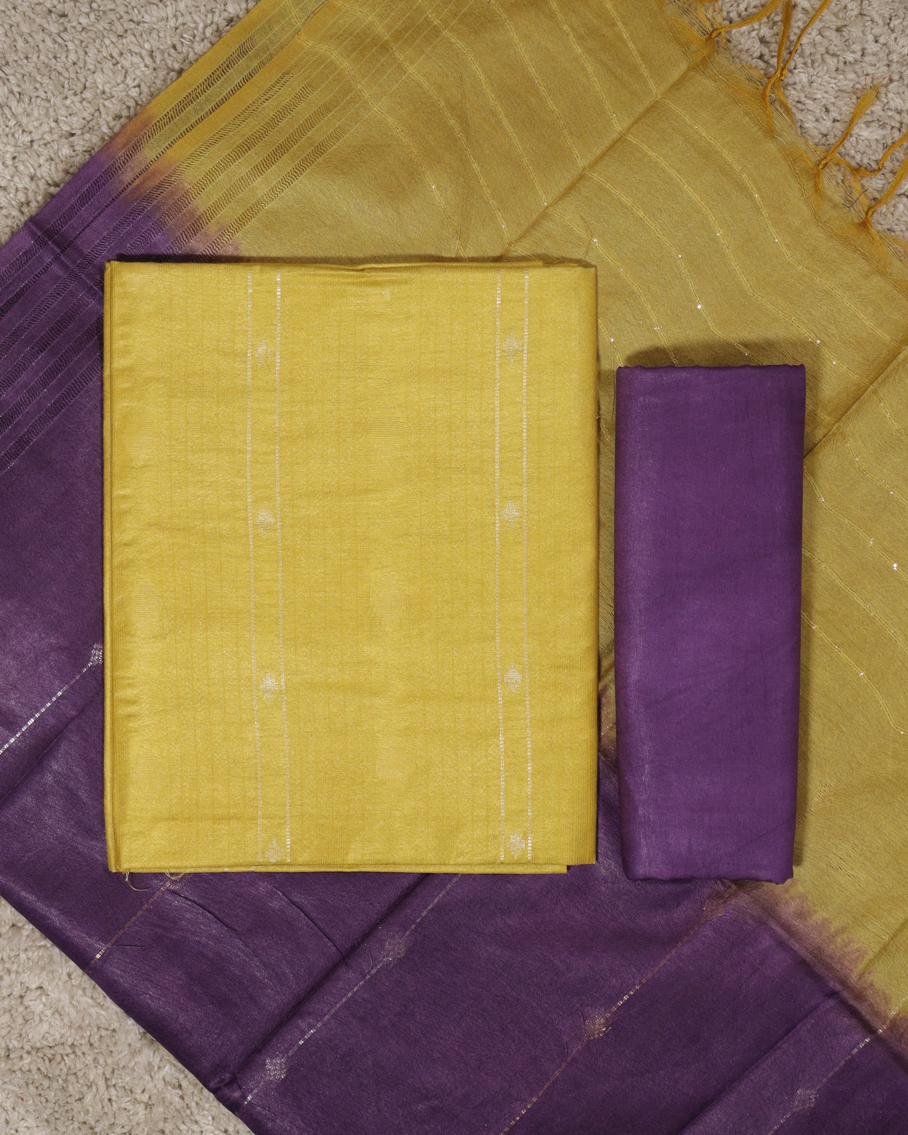 Load image into Gallery viewer, Semi Silk Unstitched Suit-8176

