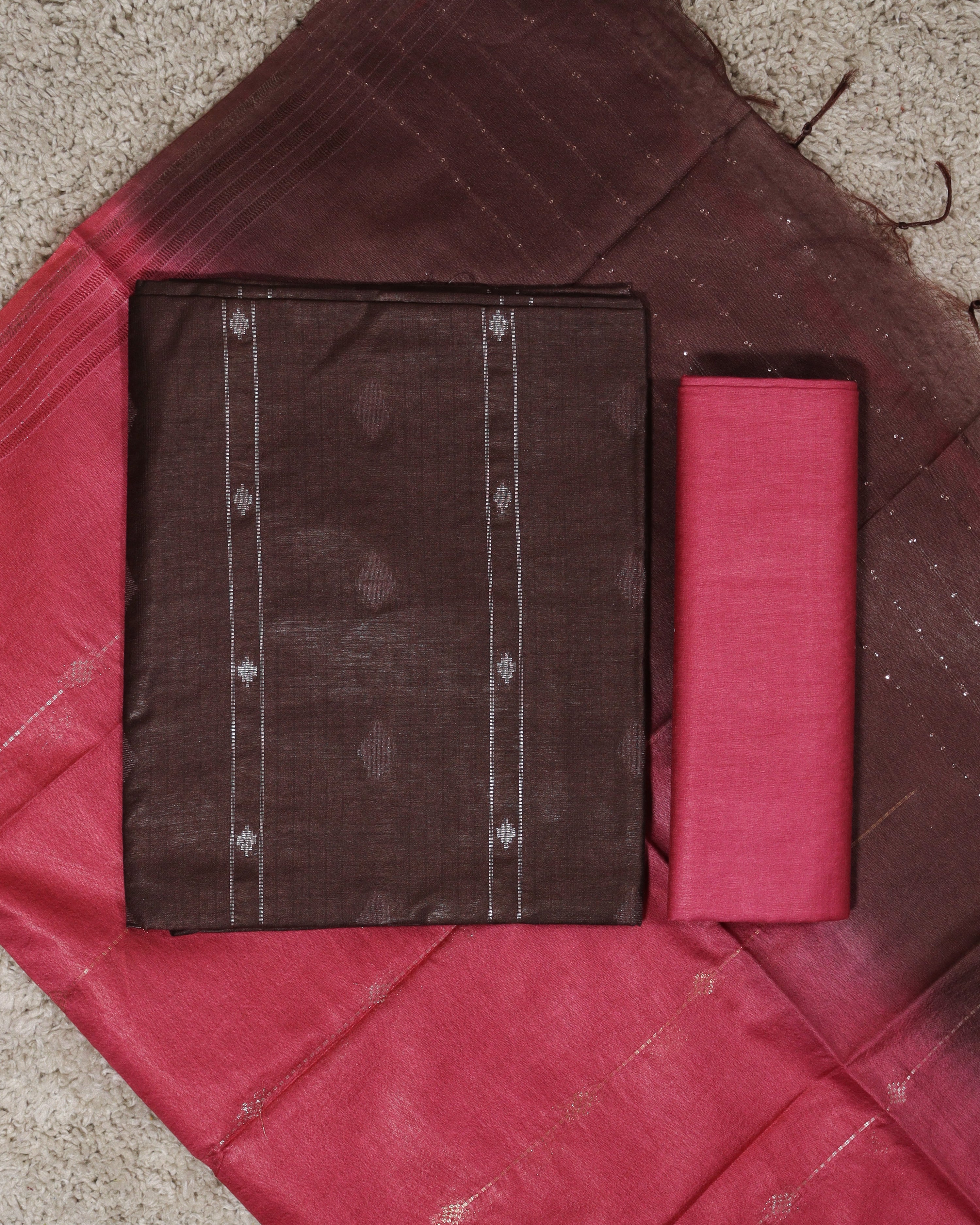 Load image into Gallery viewer, Semi Silk Unstitched Suit-8176
