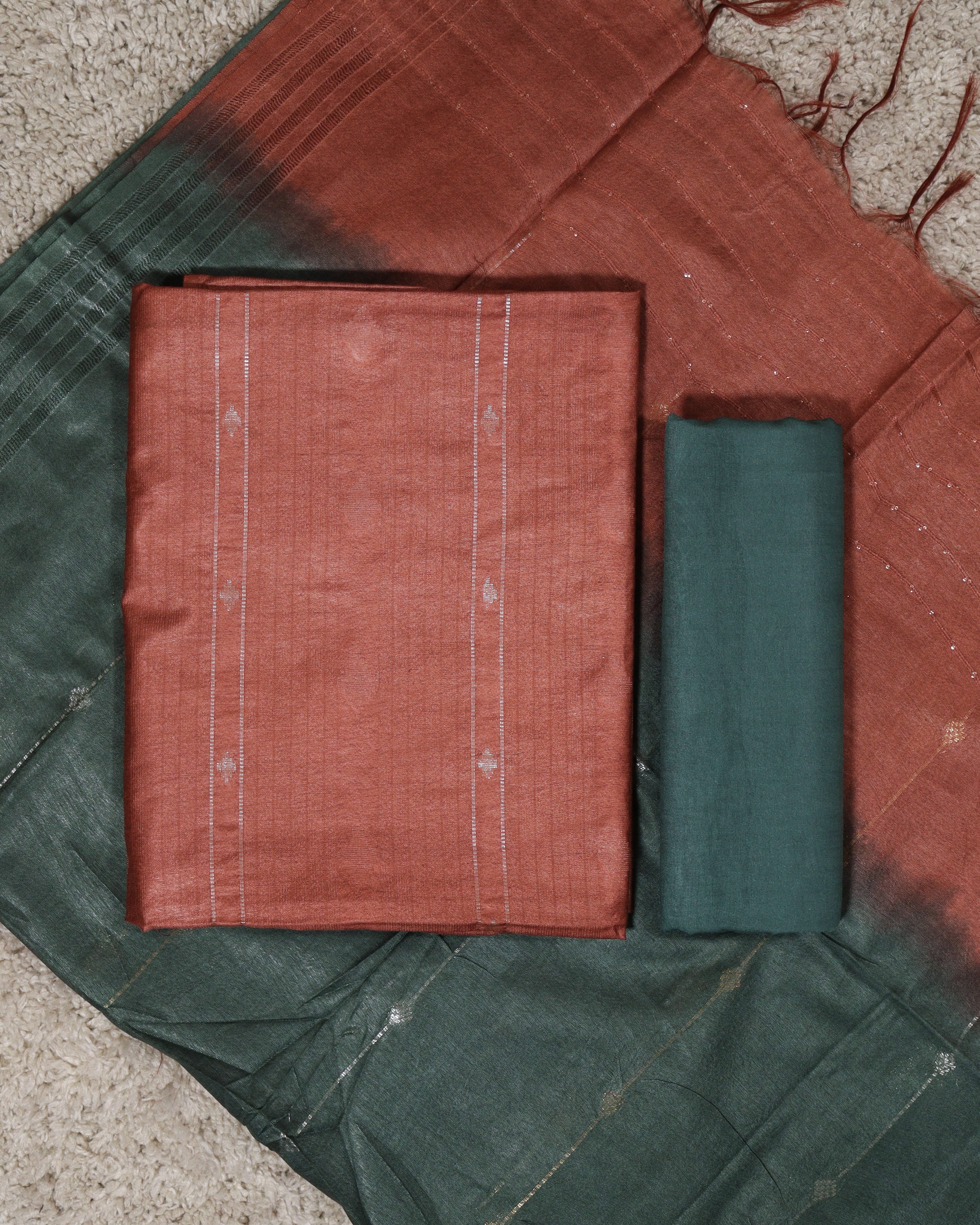 Load image into Gallery viewer, Semi Silk Unstitched Suit-8176
