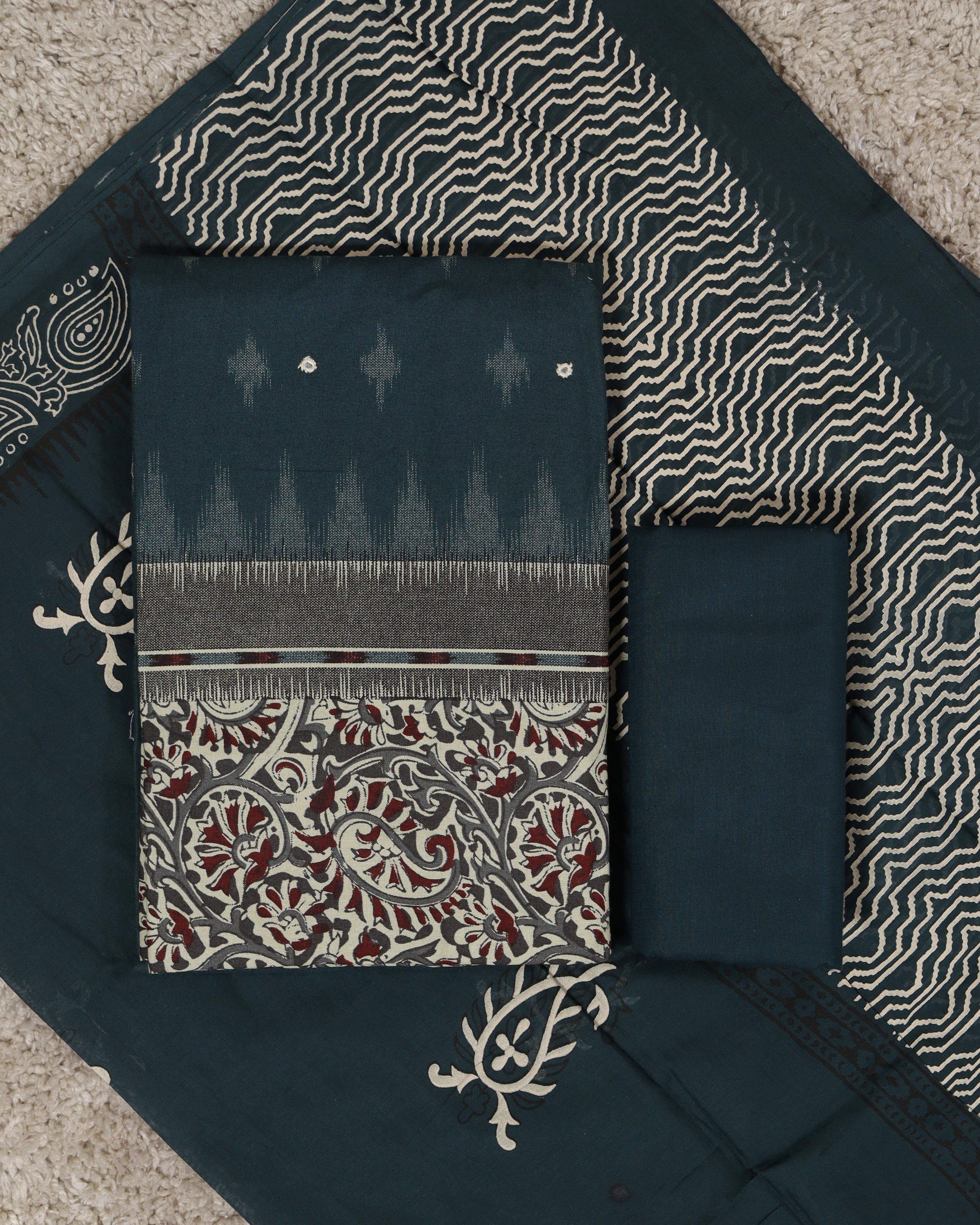 Load image into Gallery viewer, Cotton Unstitched Suit-8559
