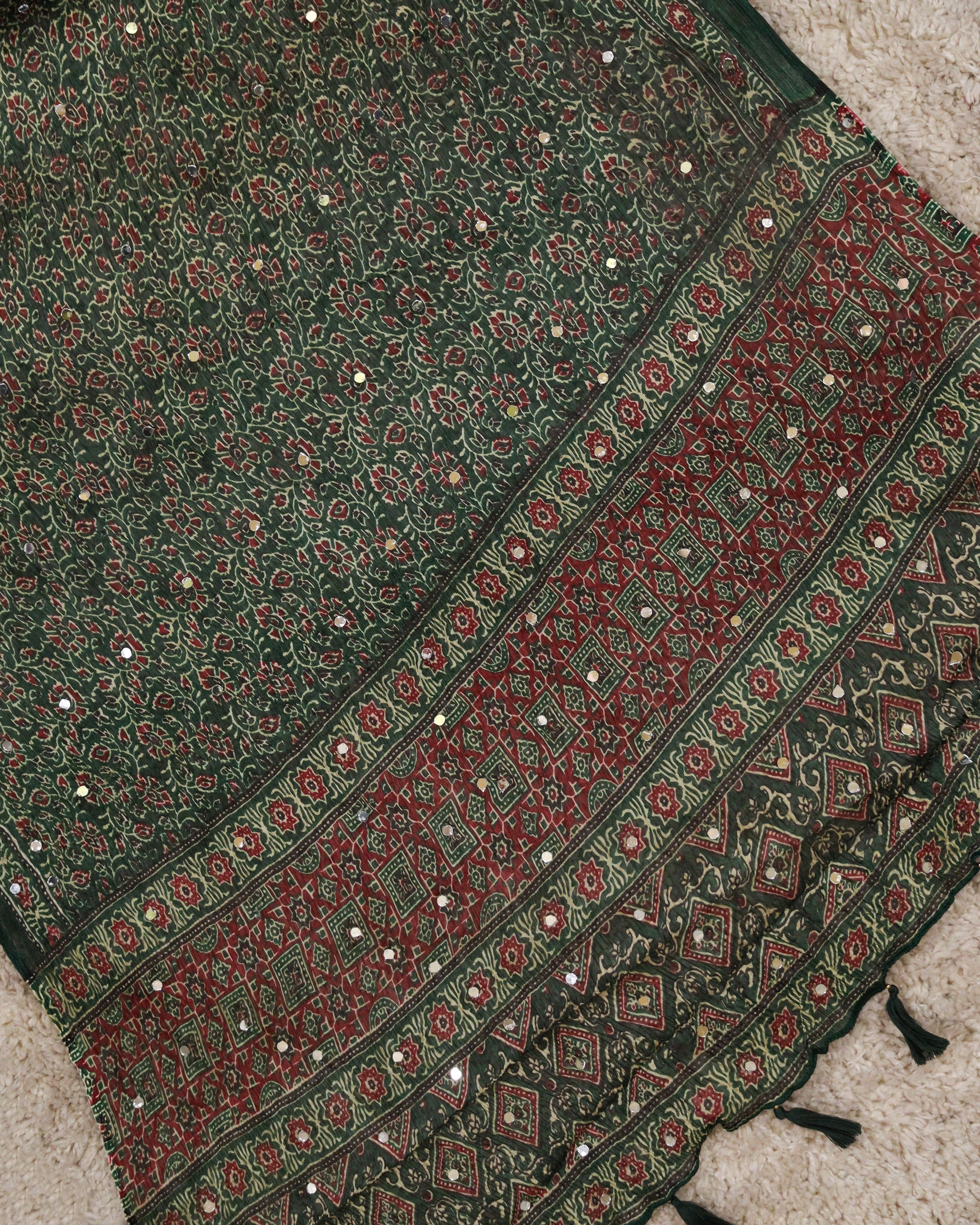 Load image into Gallery viewer, Chiffon Dupatta-4302
