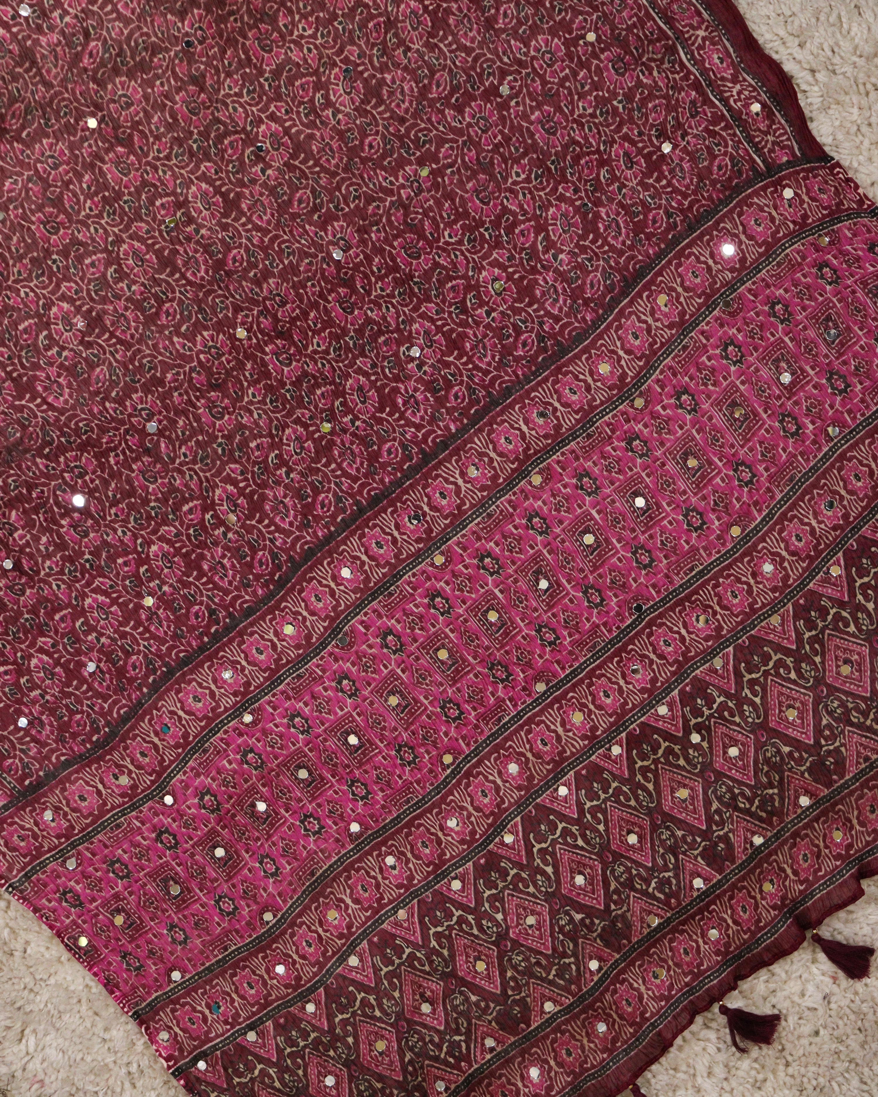 Load image into Gallery viewer, Chiffon Dupatta-4302
