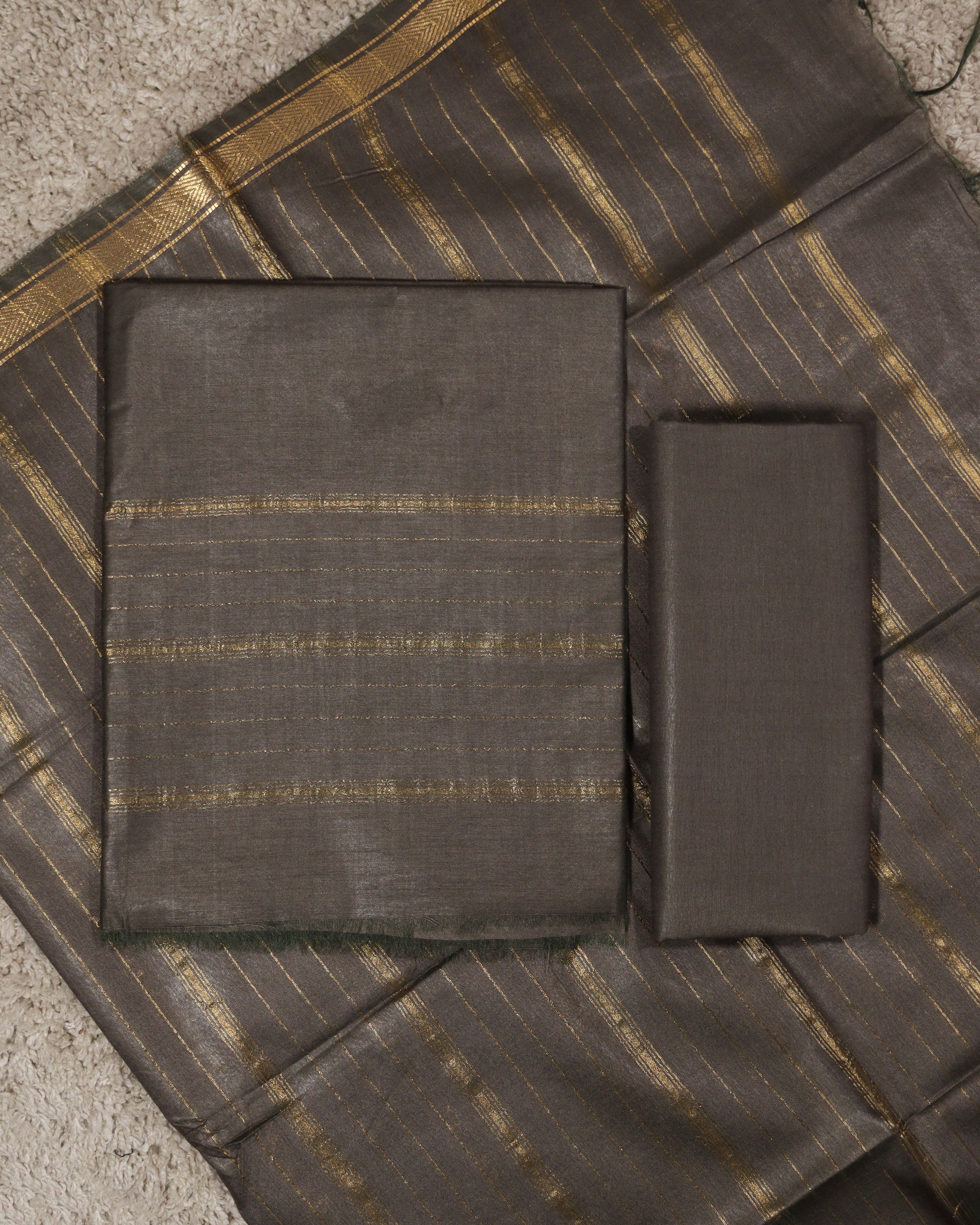 Load image into Gallery viewer, Semi Tussar Silk Unstitched Suit-8786
