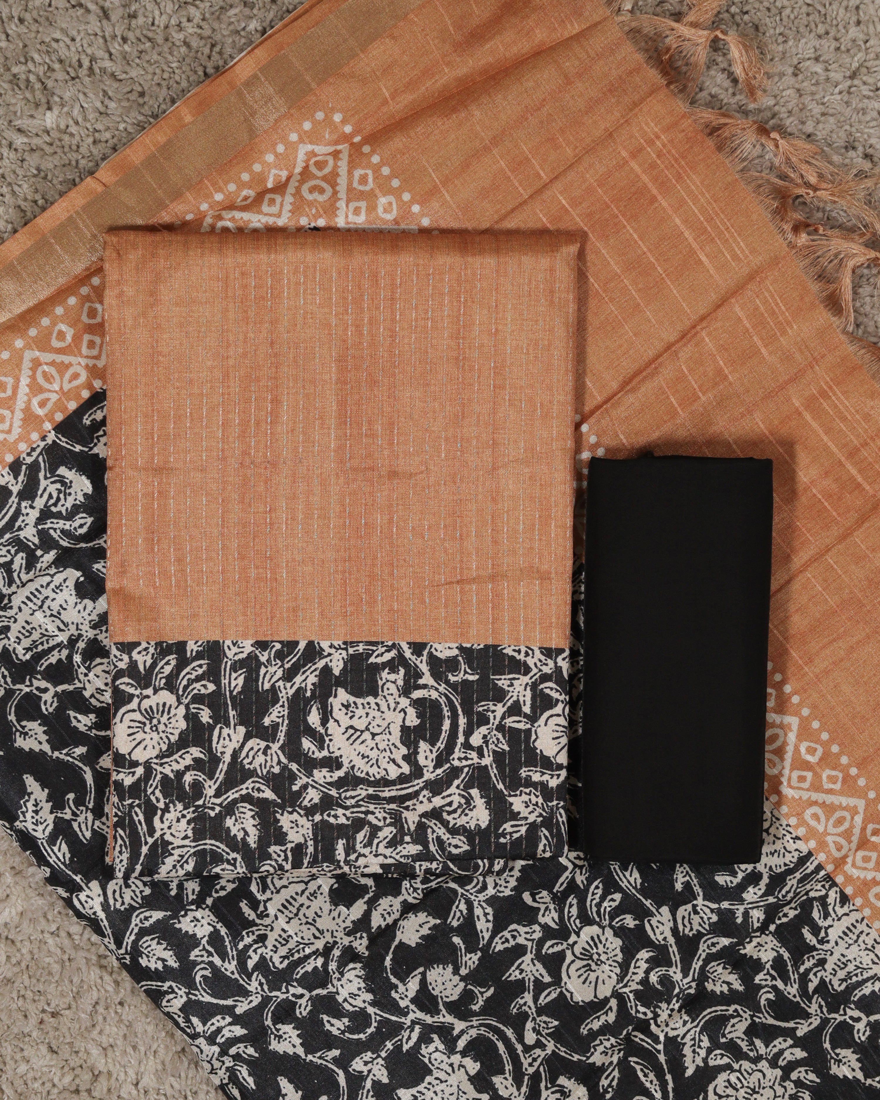 Load image into Gallery viewer, Semi Tussar Silk unstitched suit:-8764
