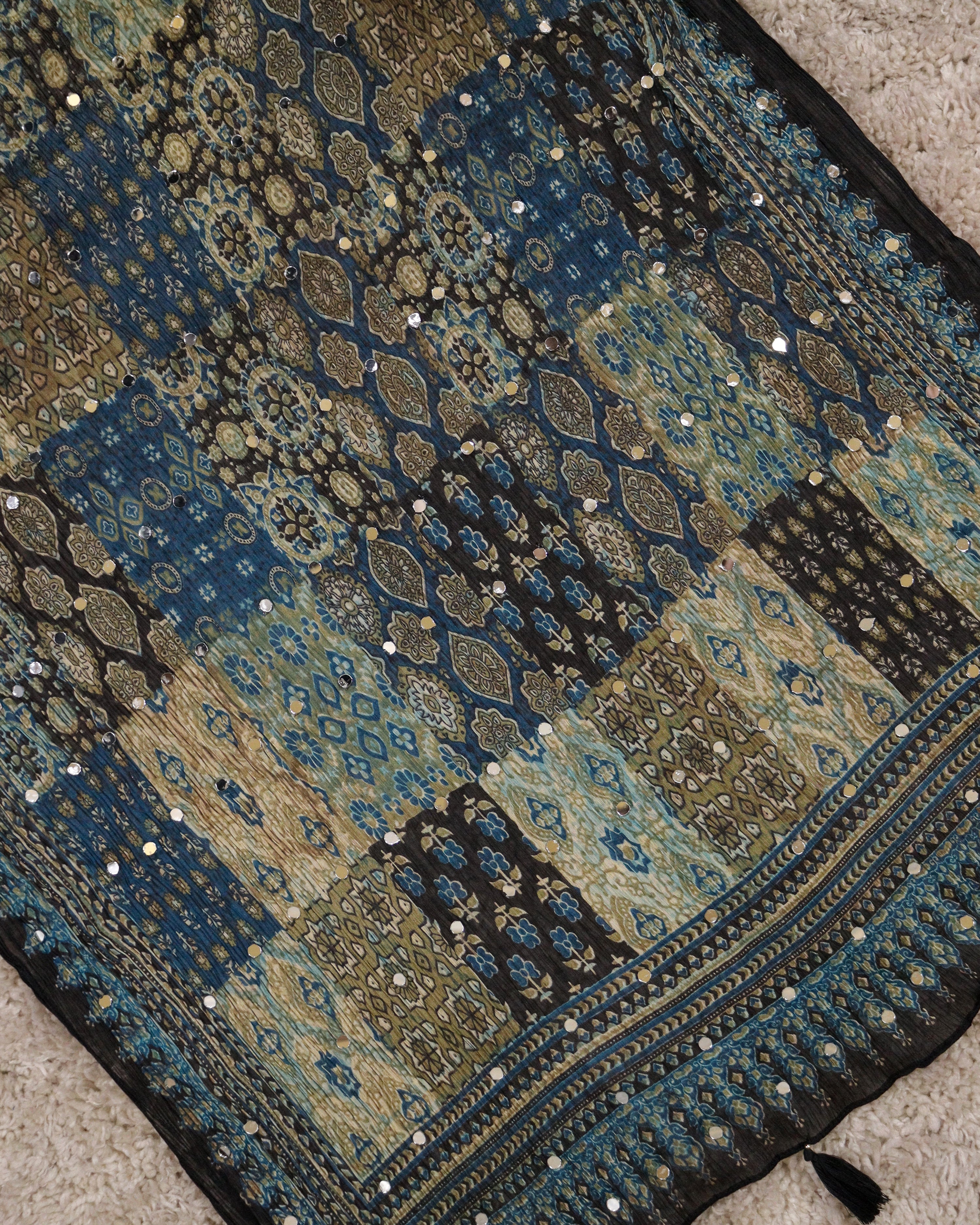 Load image into Gallery viewer, Chiffon Dupatta-4648
