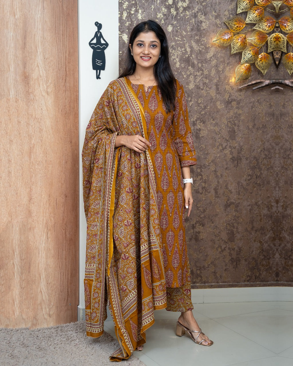 Load image into Gallery viewer, Cotton Suit-5007
