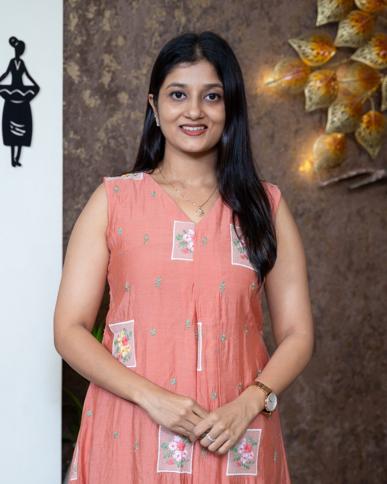 Load image into Gallery viewer, Mul Chanderi Kurti-7547
