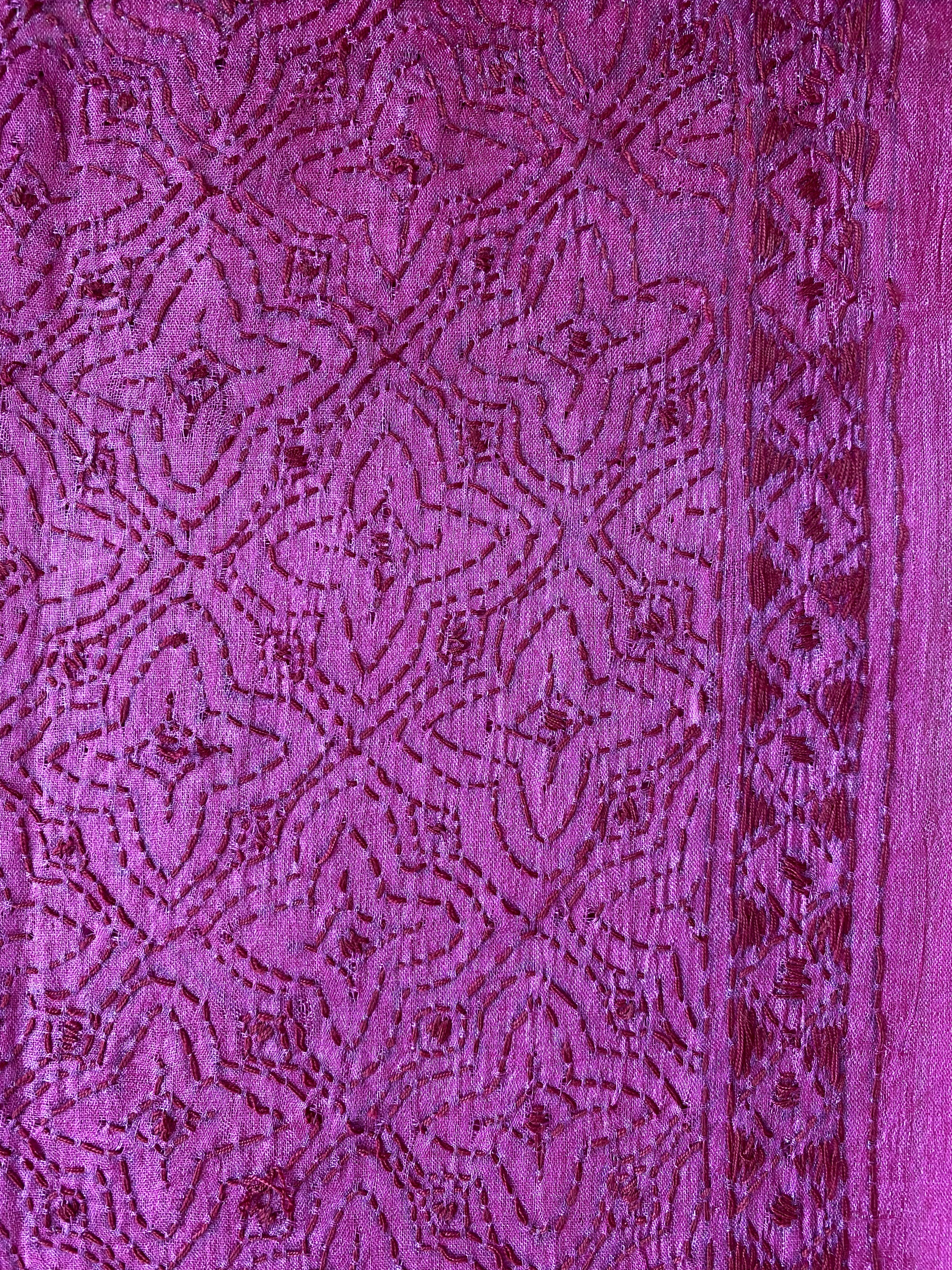 Load image into Gallery viewer, Tussar Silk Dupatta With Kanta Embroidery

