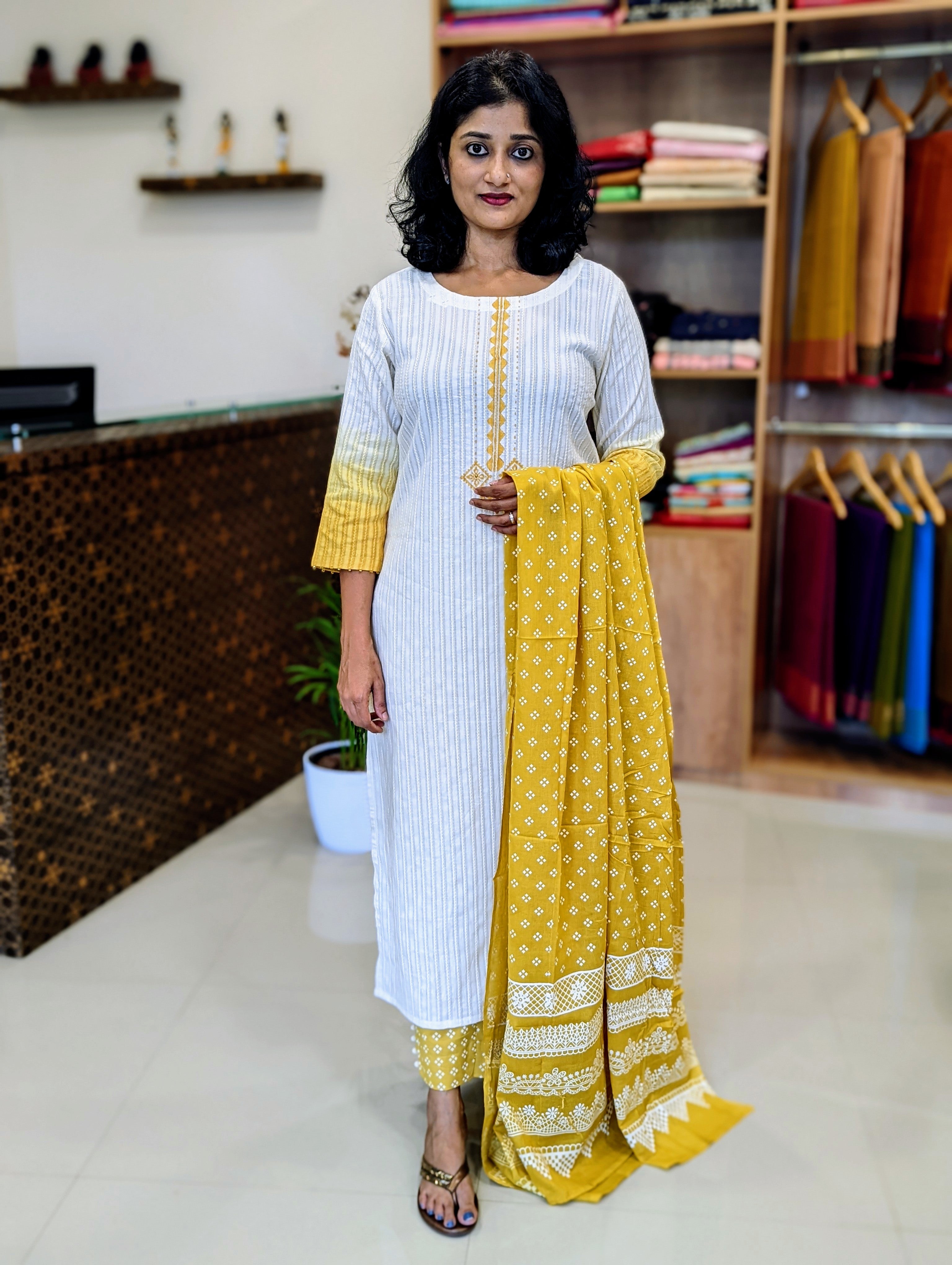 Load image into Gallery viewer, Pure Cotton Kurti Set- 2634
