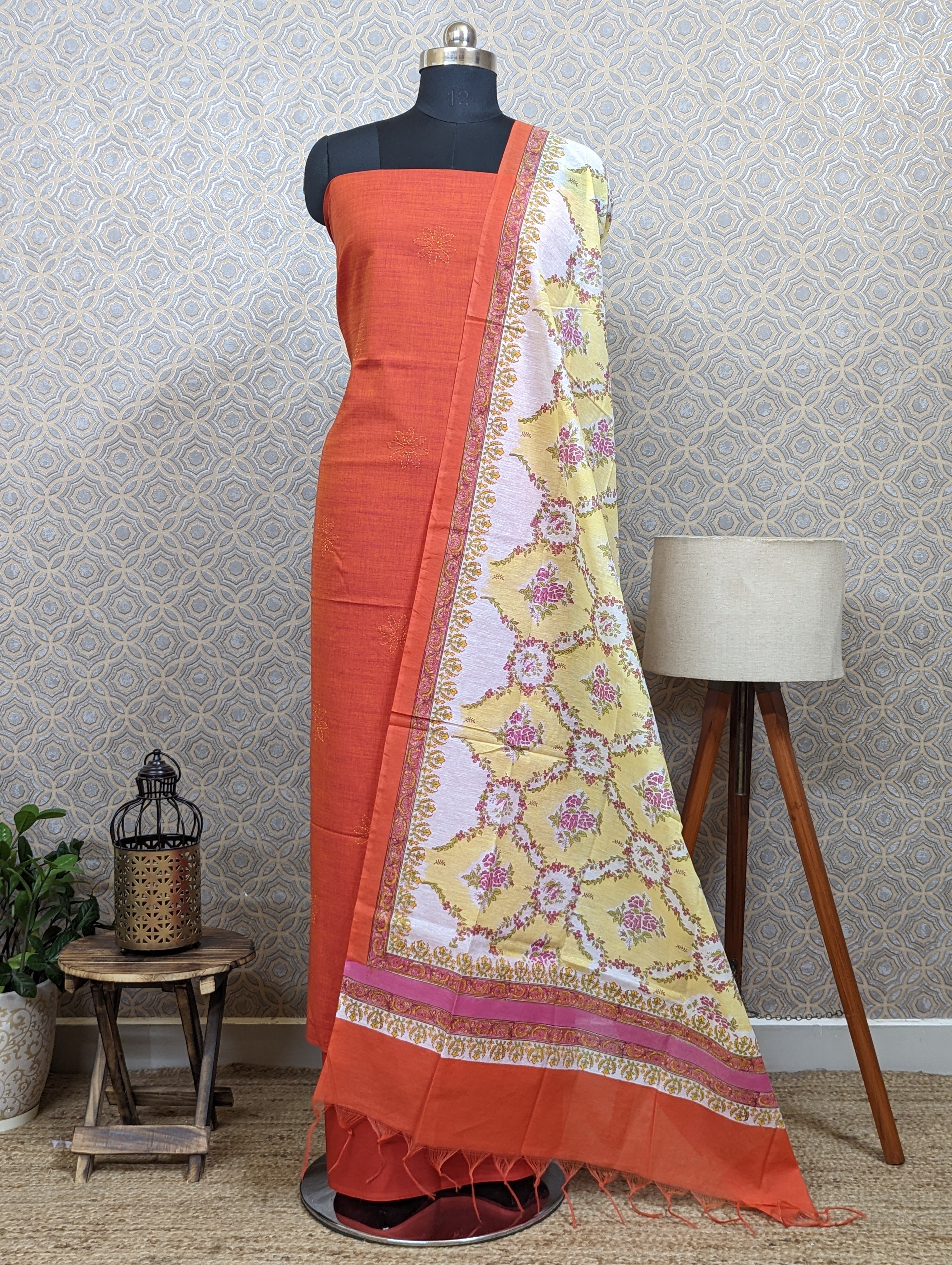 Load image into Gallery viewer, Pure Cotton Unstitched Salwar. 2591
