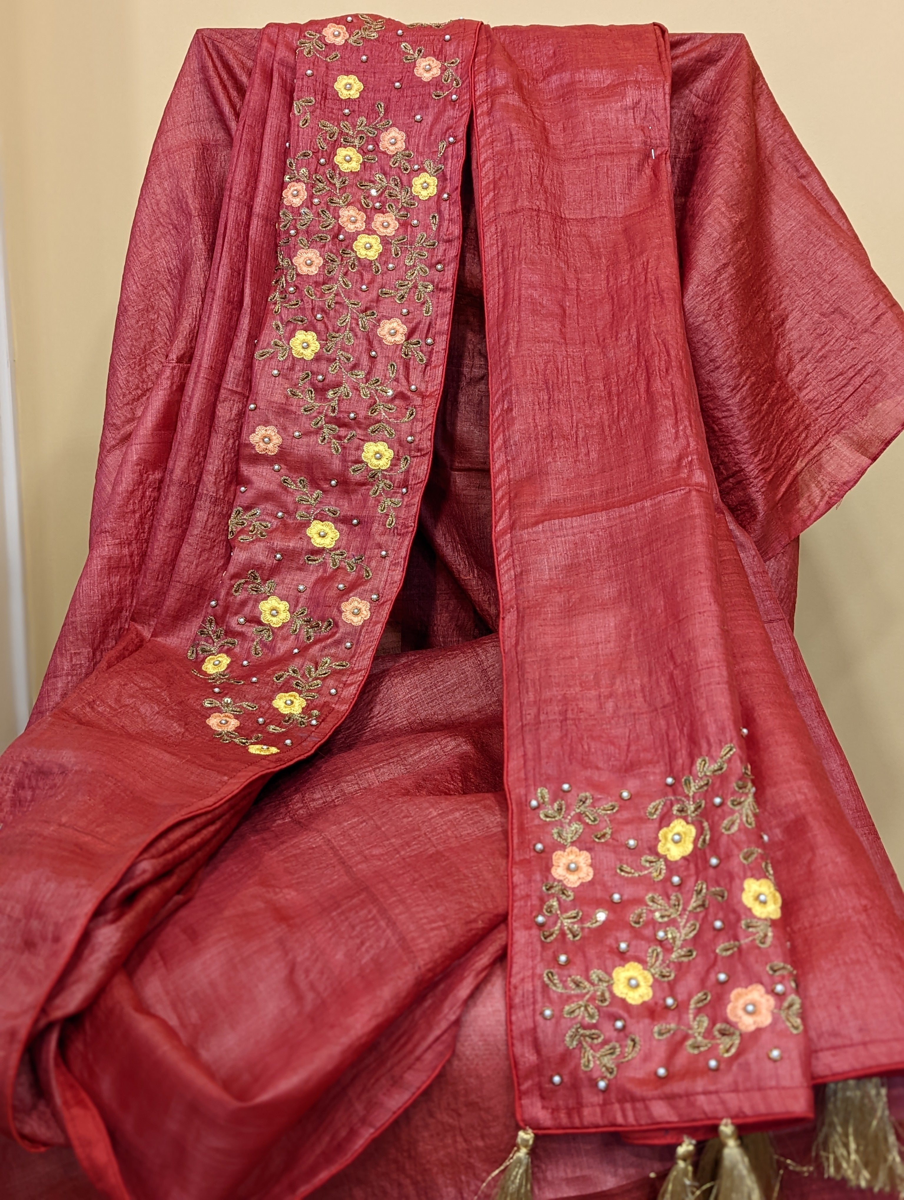 Load image into Gallery viewer, Brick Red Pure Tussar Silk Saree With Blouse
